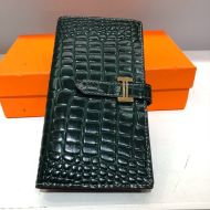 Hermes Bearn Wallet Alligator Leather Gold Hardware In Green