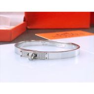 Hermes Kelly Crystal Bracelet In Silver